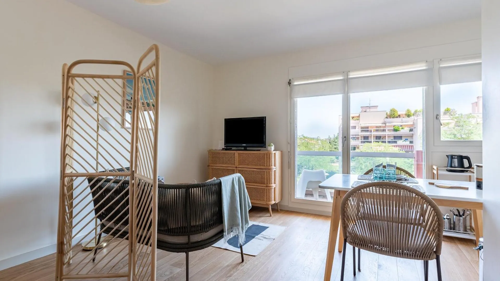 Le Nid Des Cedres - Magnifique Studio Terrasse Montplaisir Lyon France